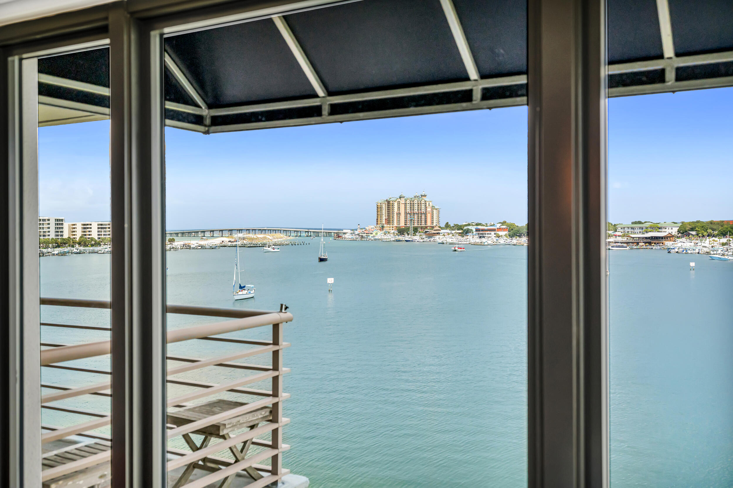 DESTIN HARBOR RESORT WEST - Residential