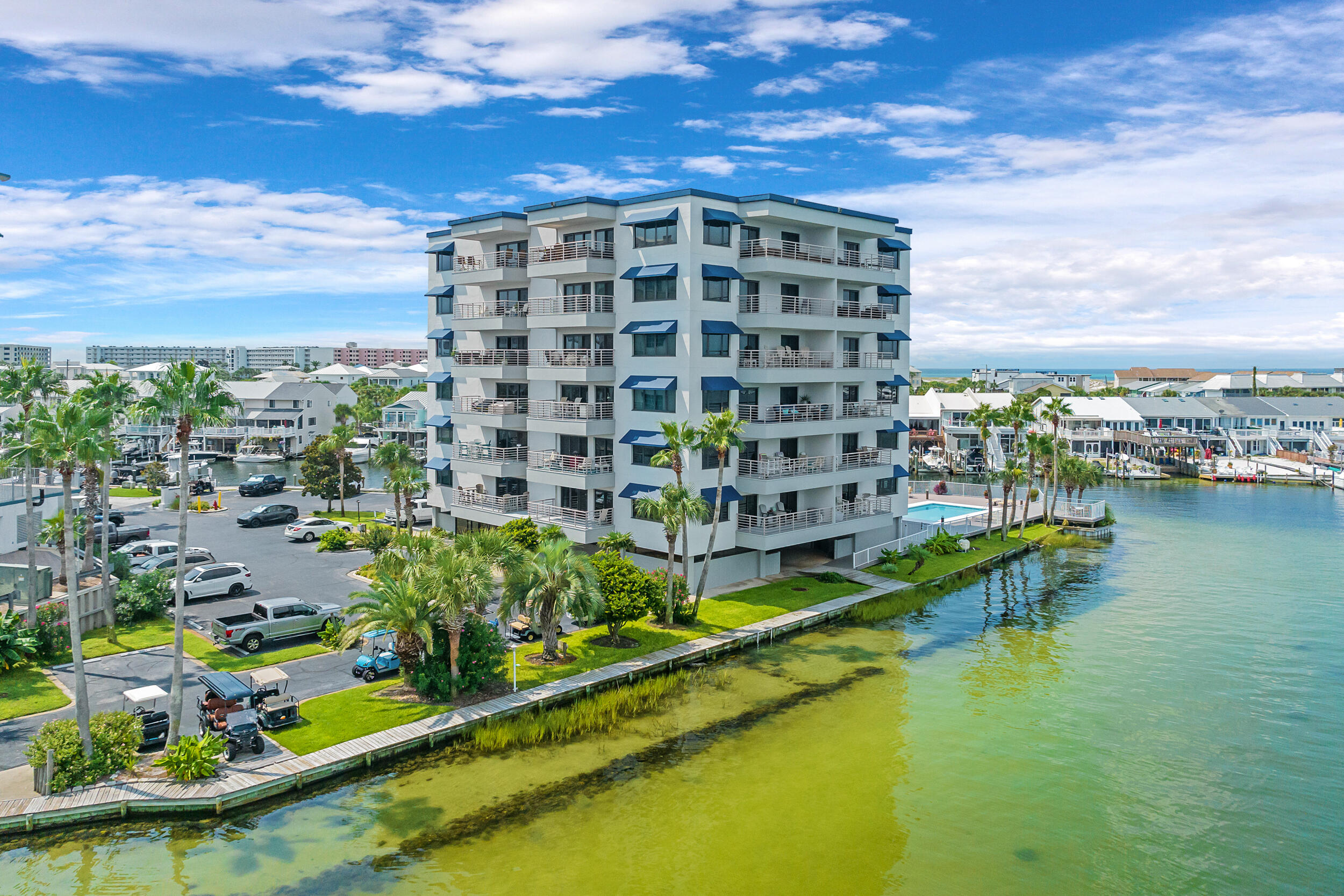 DESTIN HARBOR RESORT WEST - Residential