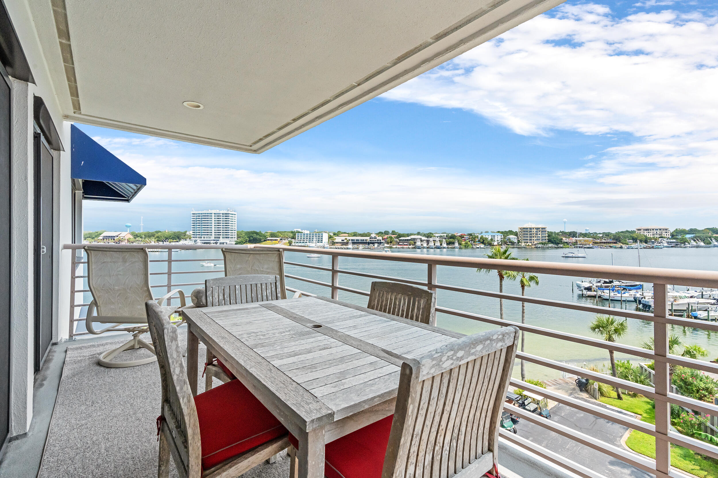 DESTIN HARBOR RESORT WEST - Residential
