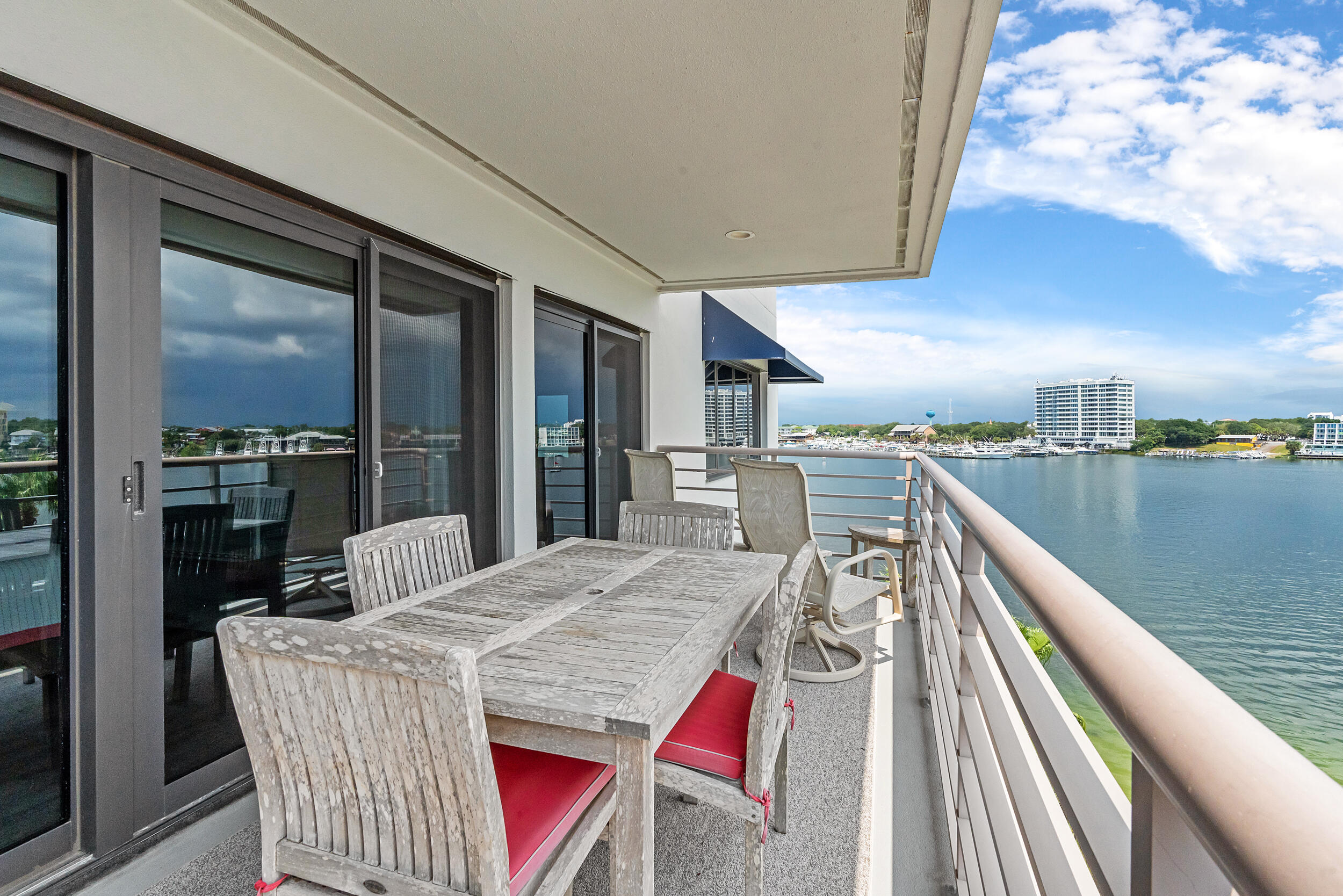 DESTIN HARBOR RESORT WEST - Residential