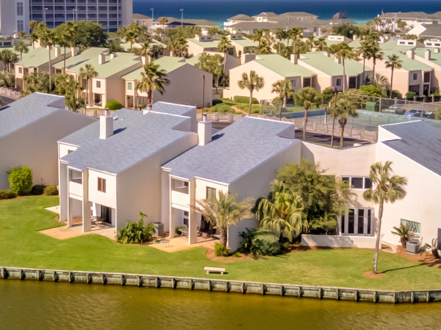 SHORELINE TOWERS 4 - Residential