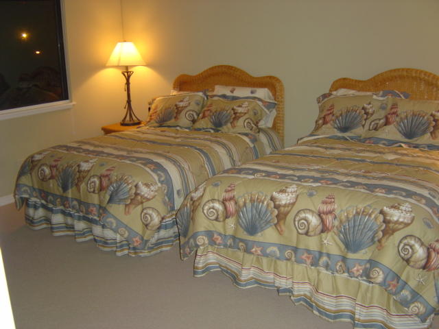 SHORELINE TOWERS 4 - Residential