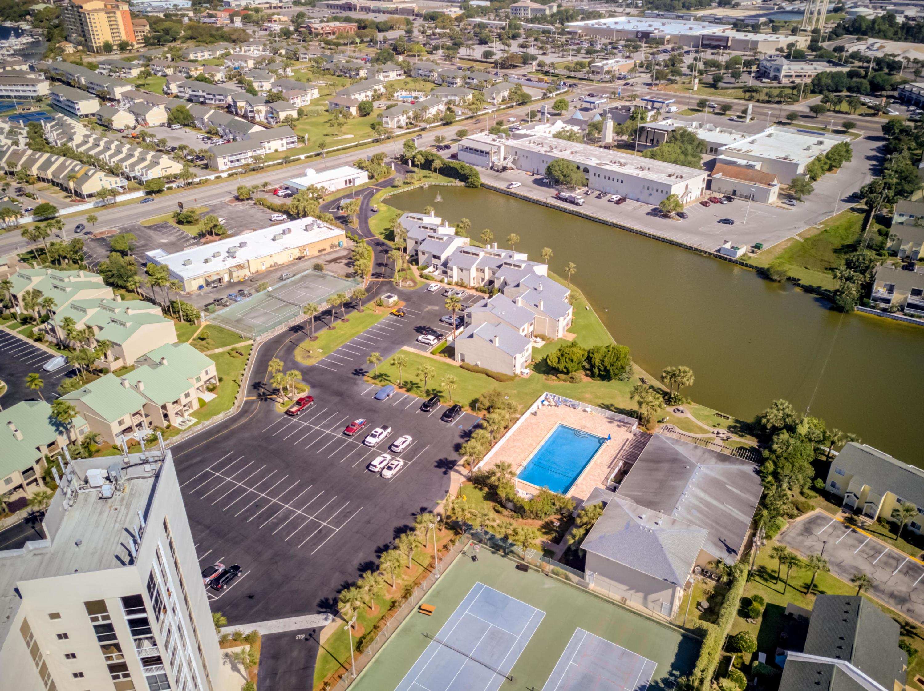 SHORELINE TOWERS 4 - Residential