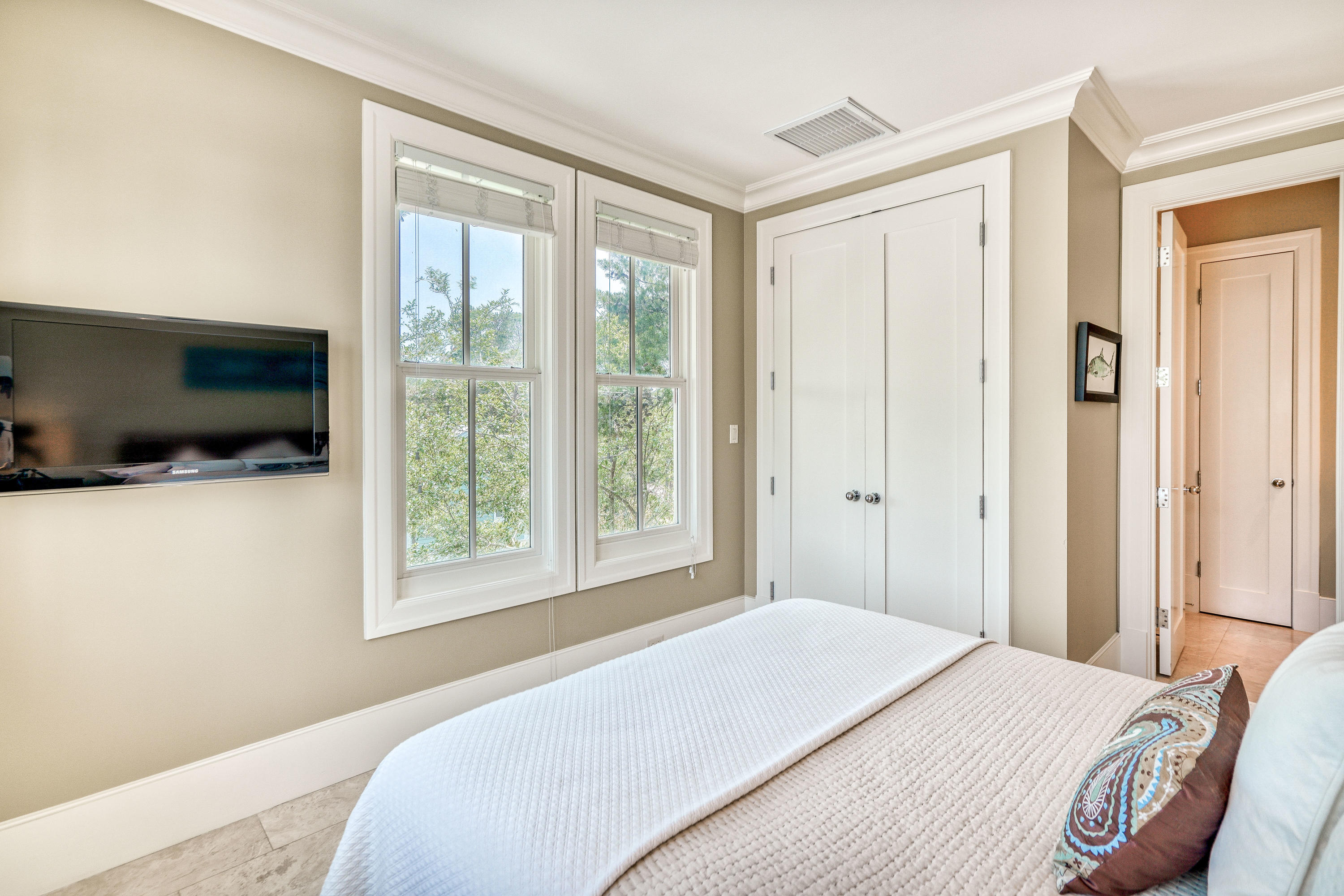 WATERCOLOR - Residential