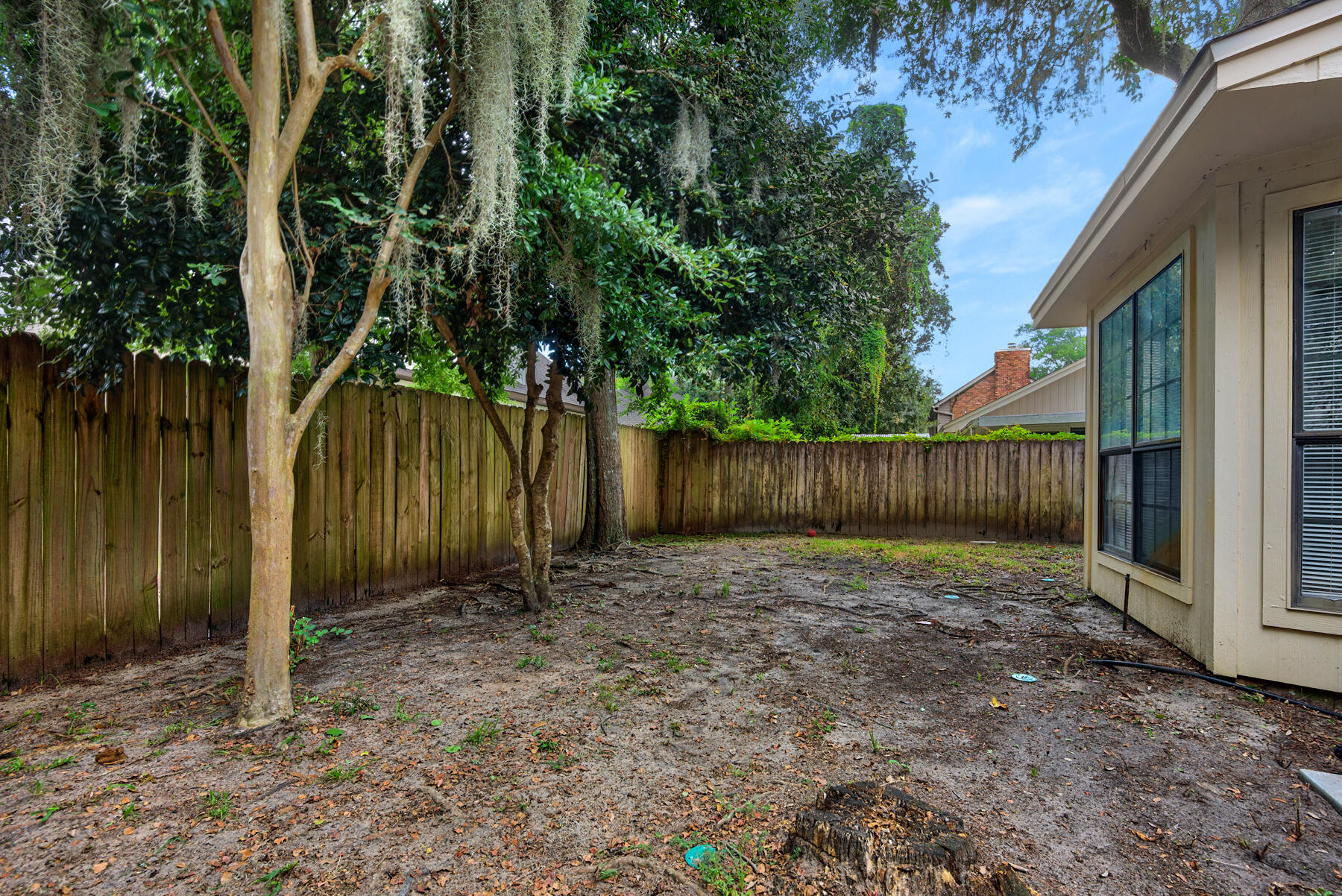 SHADY LANE - Residential