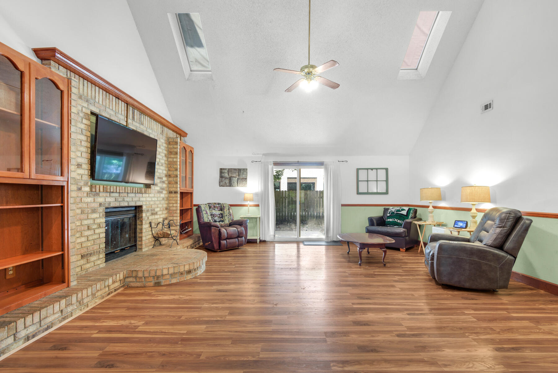 SHADY LANE - Residential