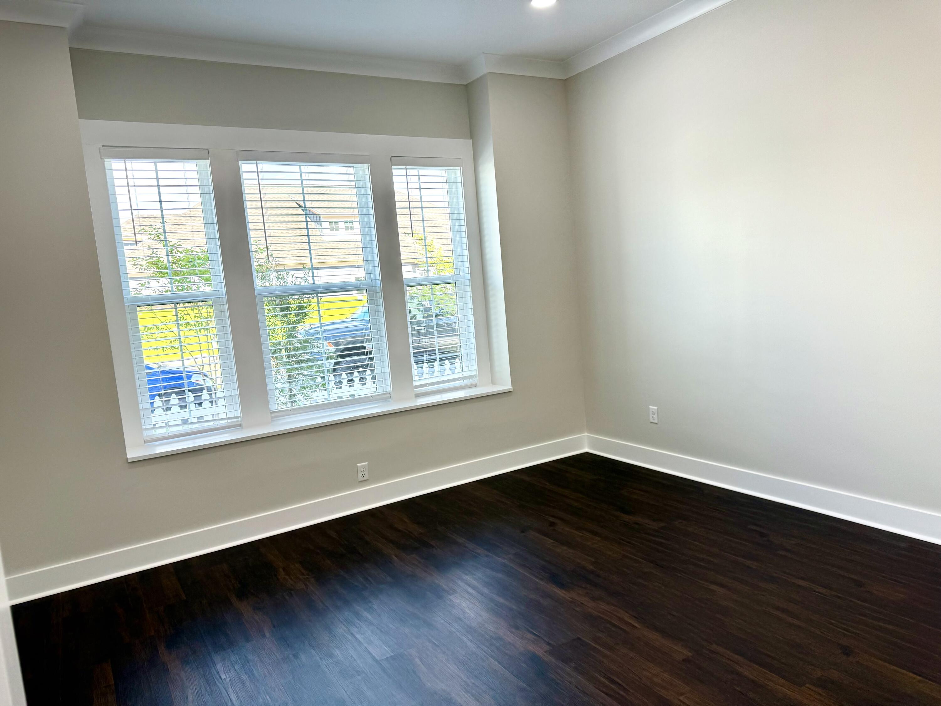 DEER MOSS CREEK - Residential