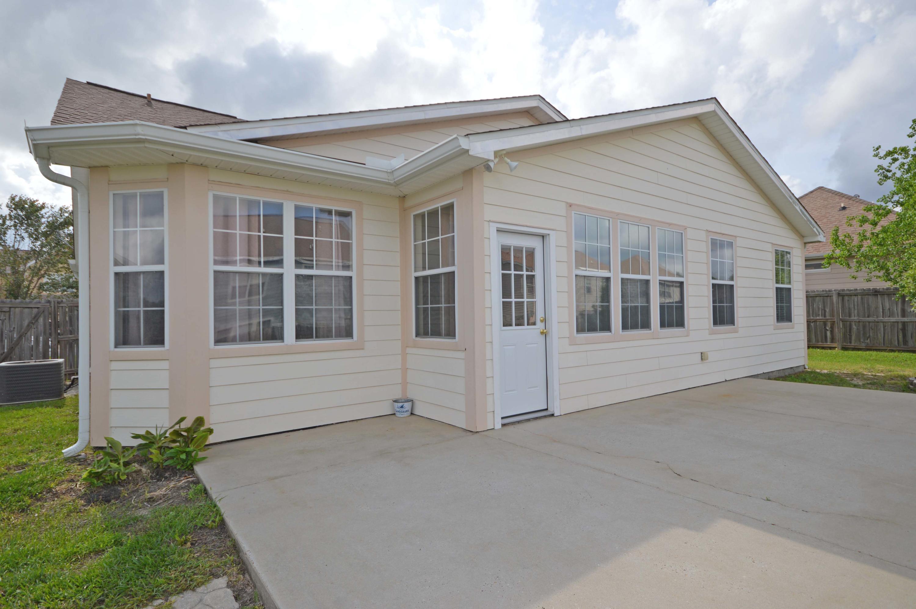 SANDY RIDGE ESTATES - Residential