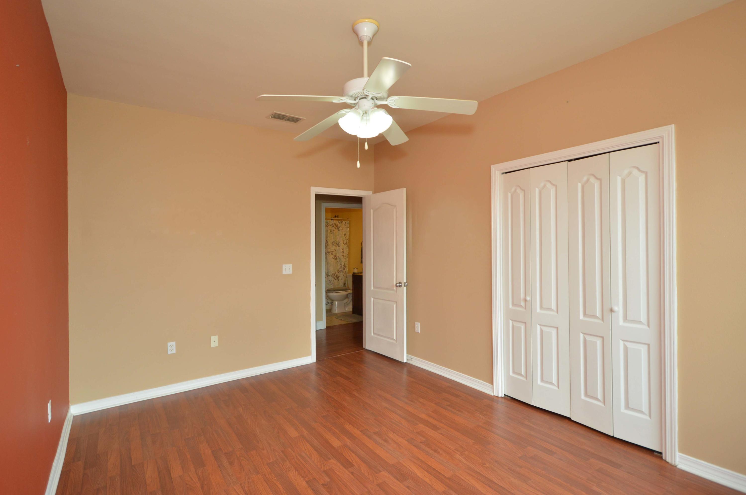 SANDY RIDGE ESTATES - Residential