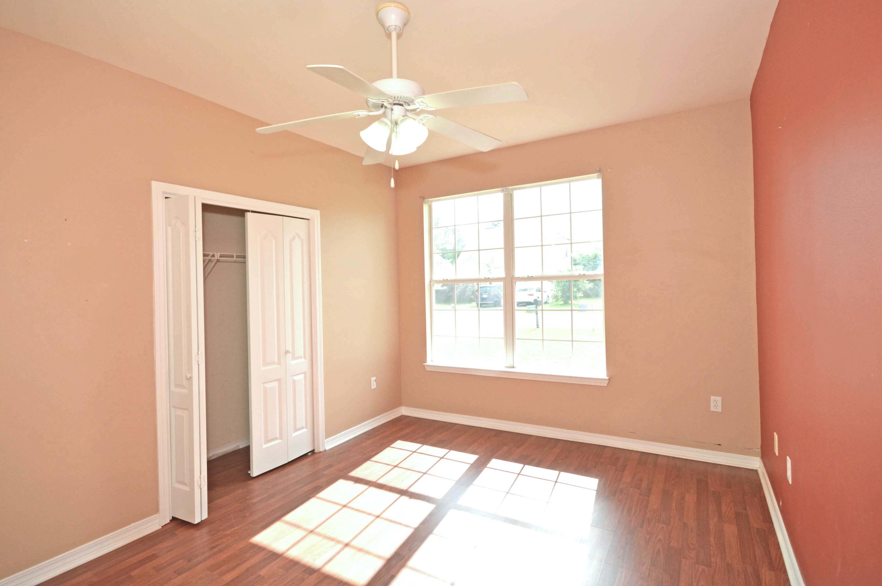 SANDY RIDGE ESTATES - Residential