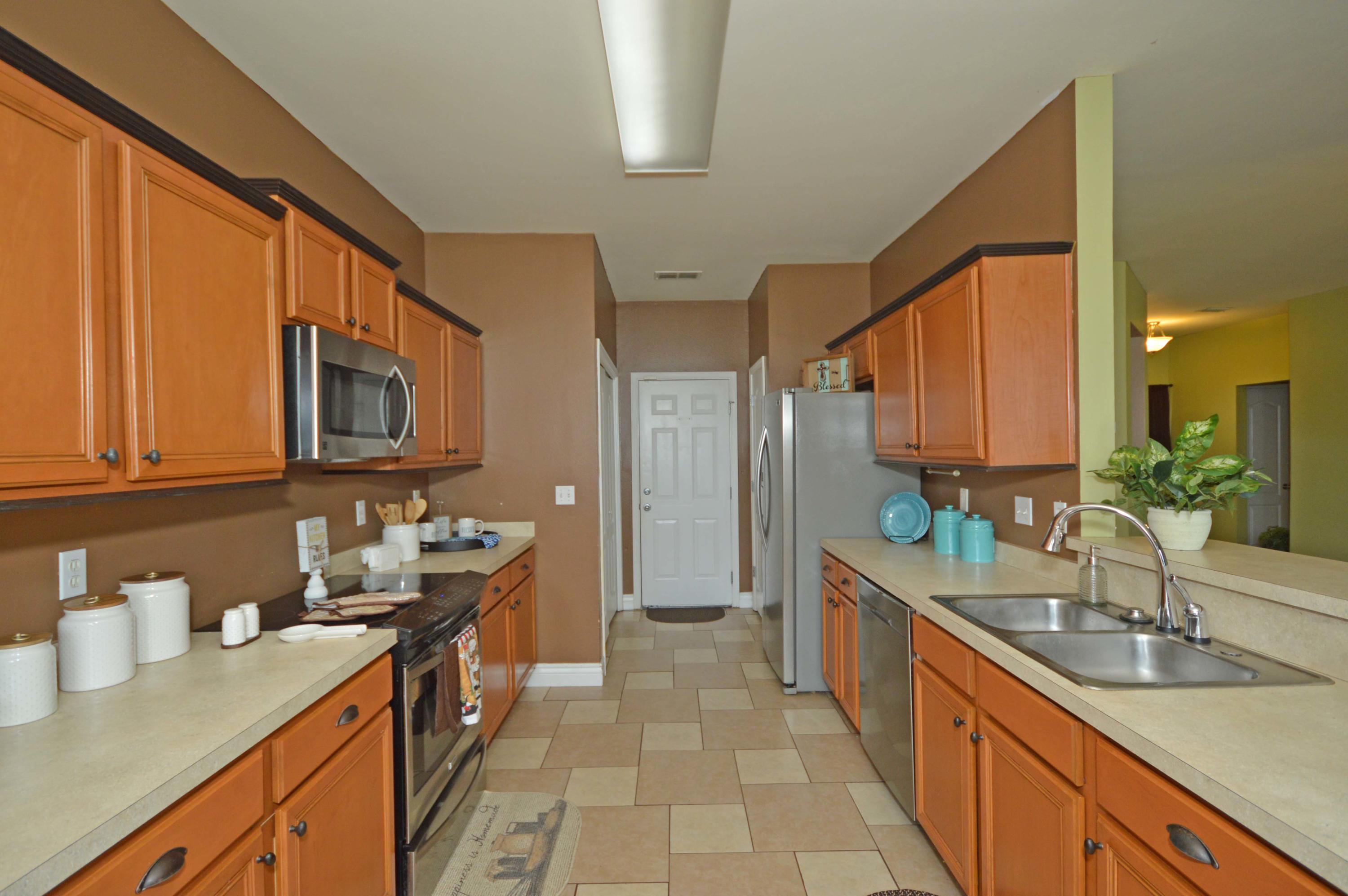 SANDY RIDGE ESTATES - Residential