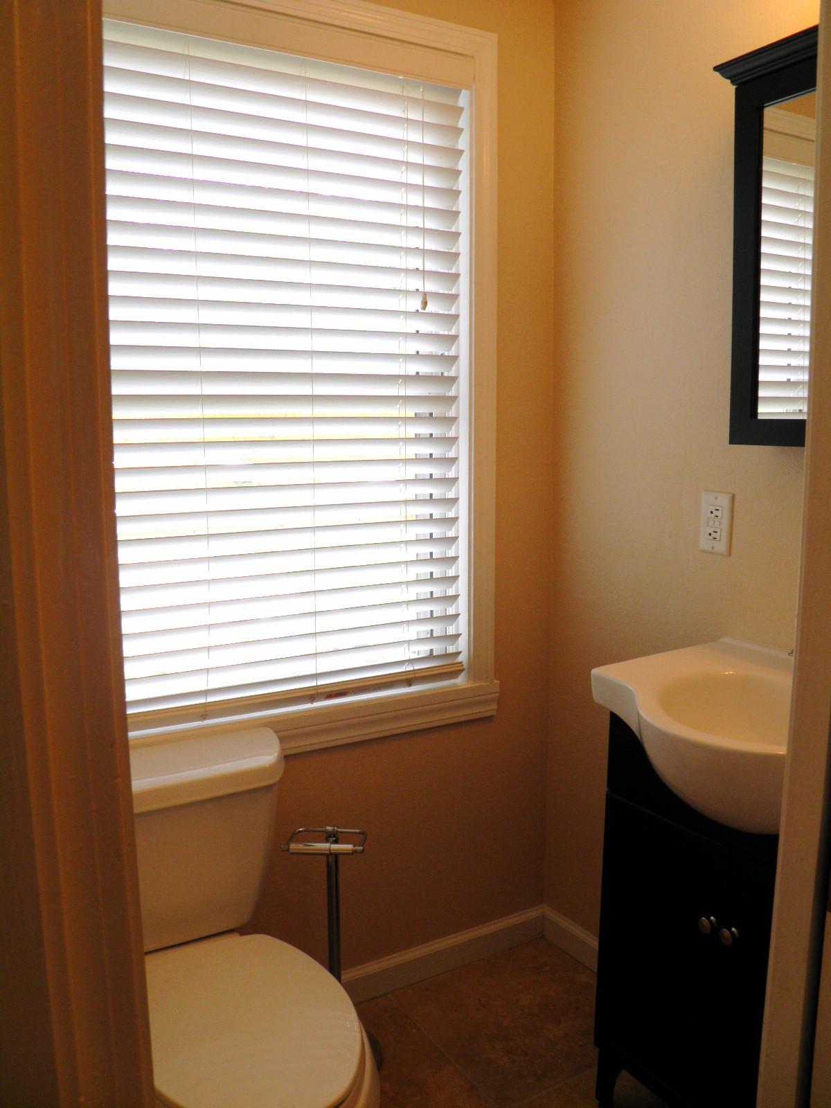 GARNIERS BEACH 2ND Addition, Lot 11 Blk 2. - Residential