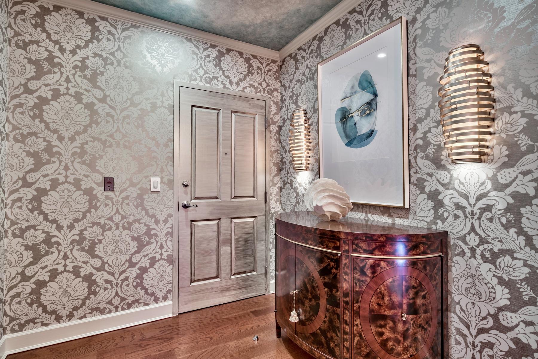 ONE WATER PLACE AT KELLY PLANTATION - Residential