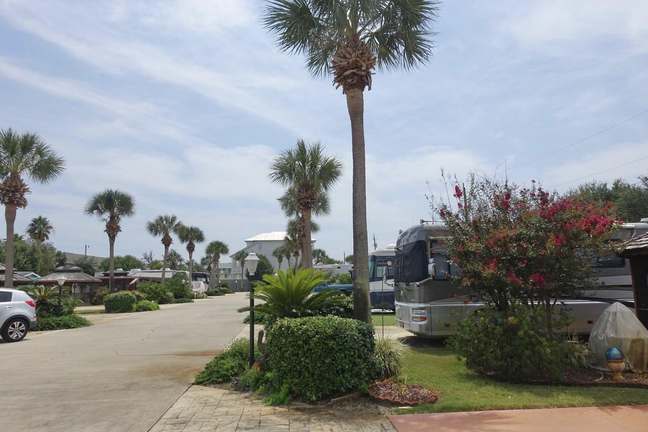 OCEANSIDE - Land