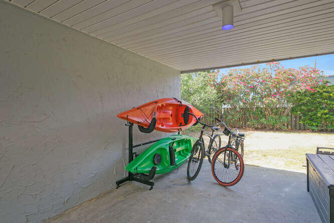 SHORELINE TOWNHOUSE - Residential