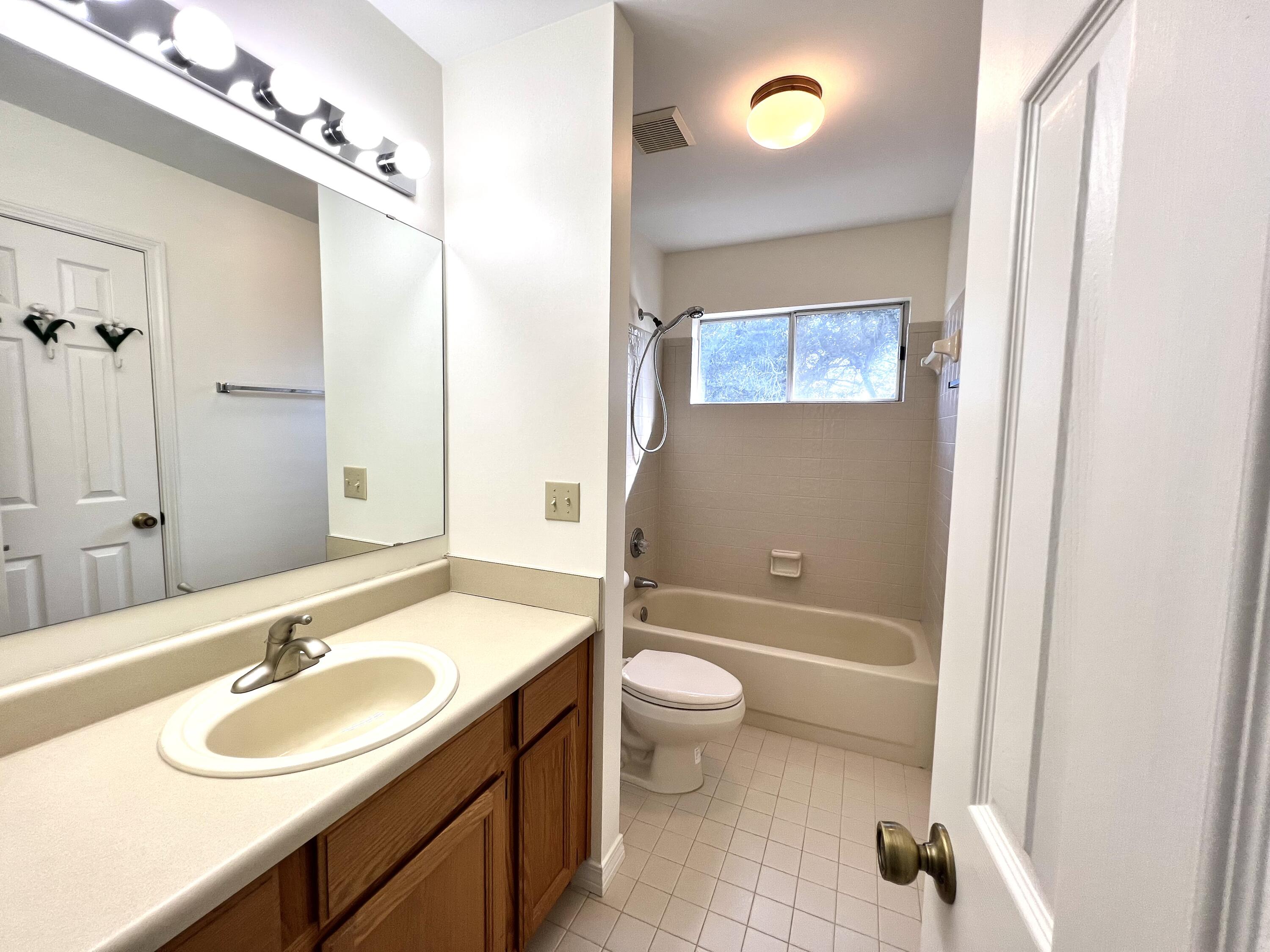 Parkwood Circle of Bluewater Bay - Residential Lease