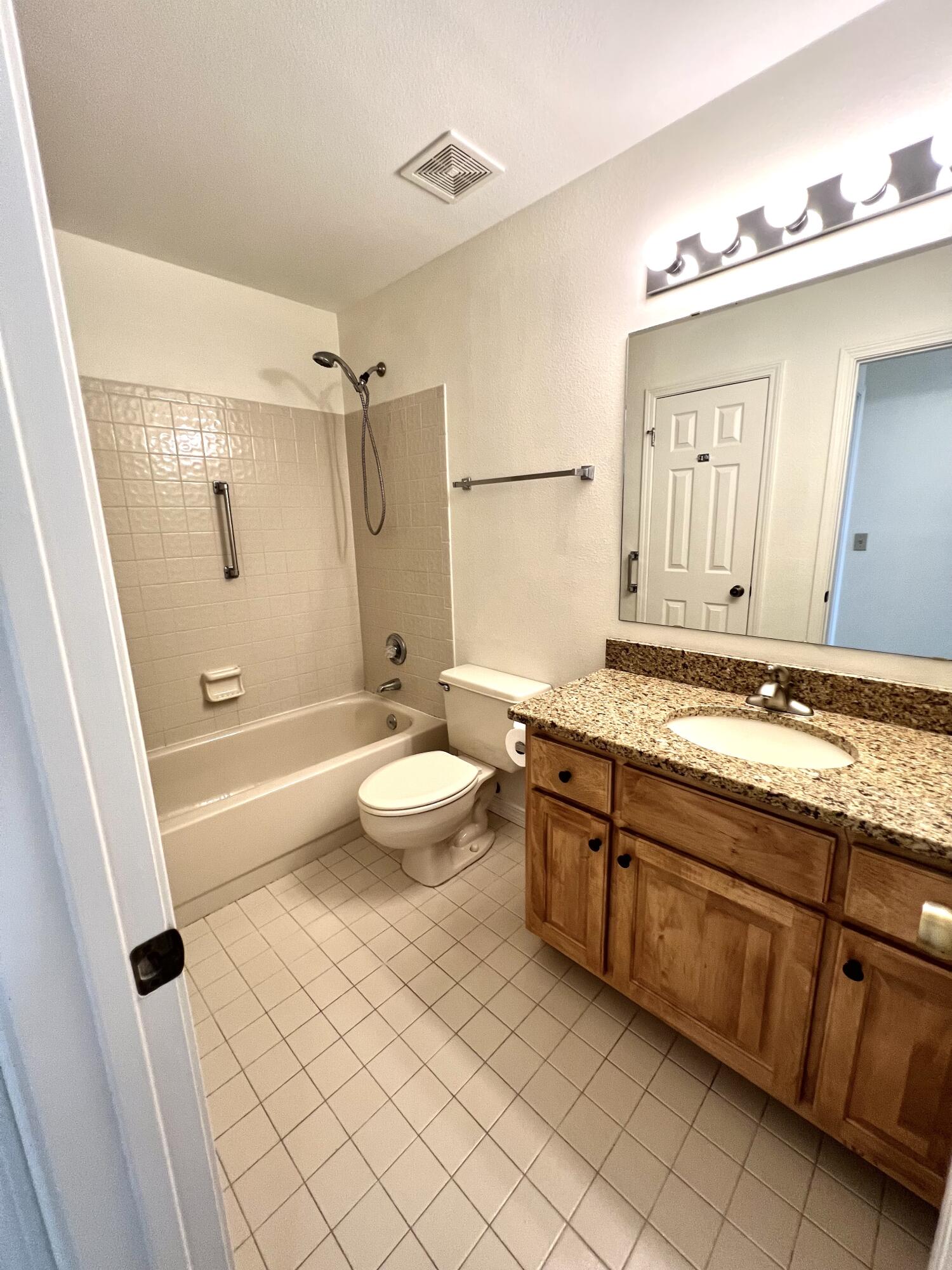 Parkwood Circle of Bluewater Bay - Residential Lease