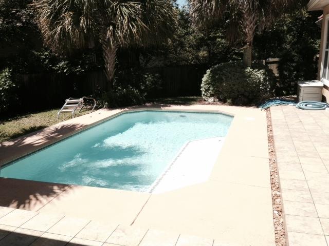 SLEEPY OAKS - Residential