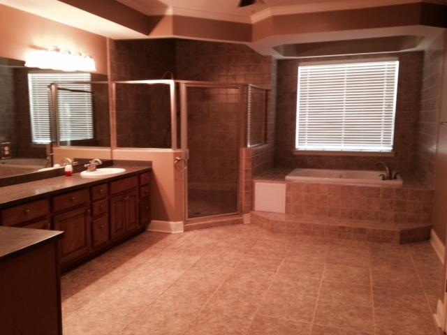 SLEEPY OAKS - Residential