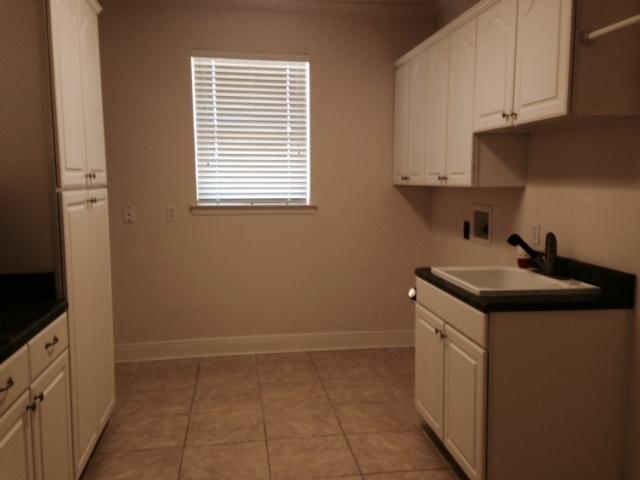 SLEEPY OAKS - Residential