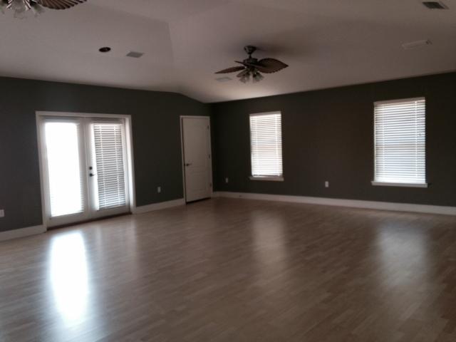 SLEEPY OAKS - Residential