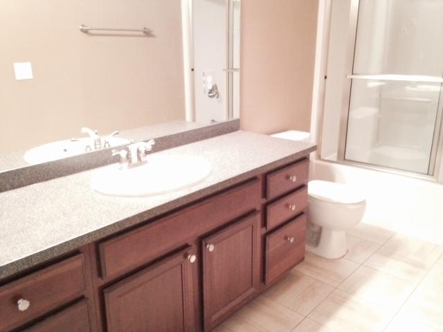 SLEEPY OAKS - Residential