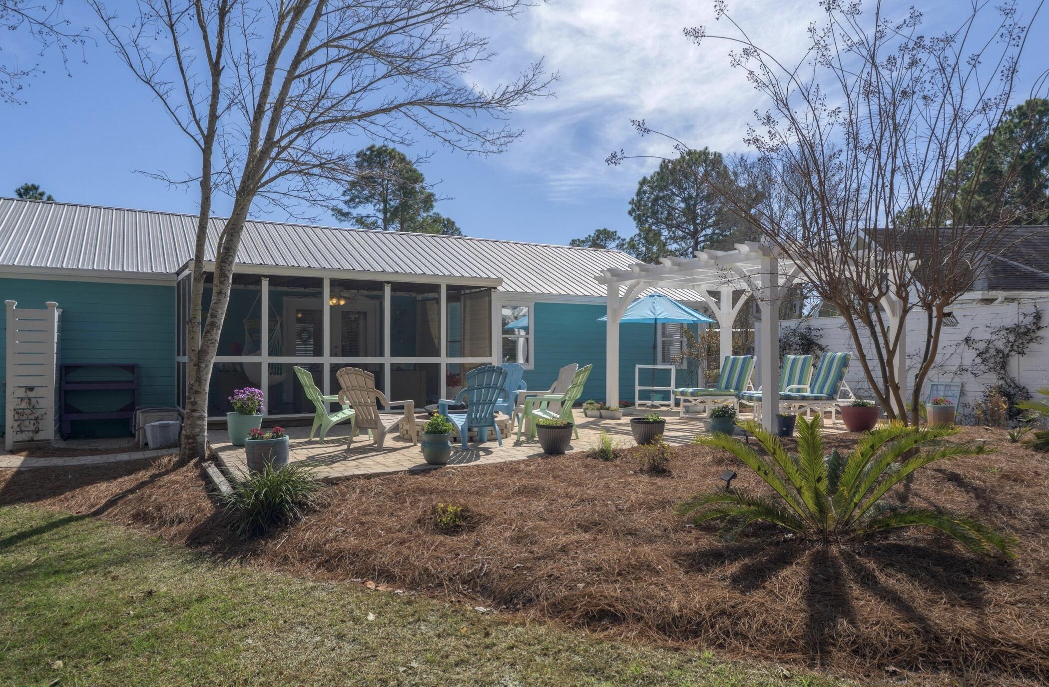 MONARCH ESTATES - Residential