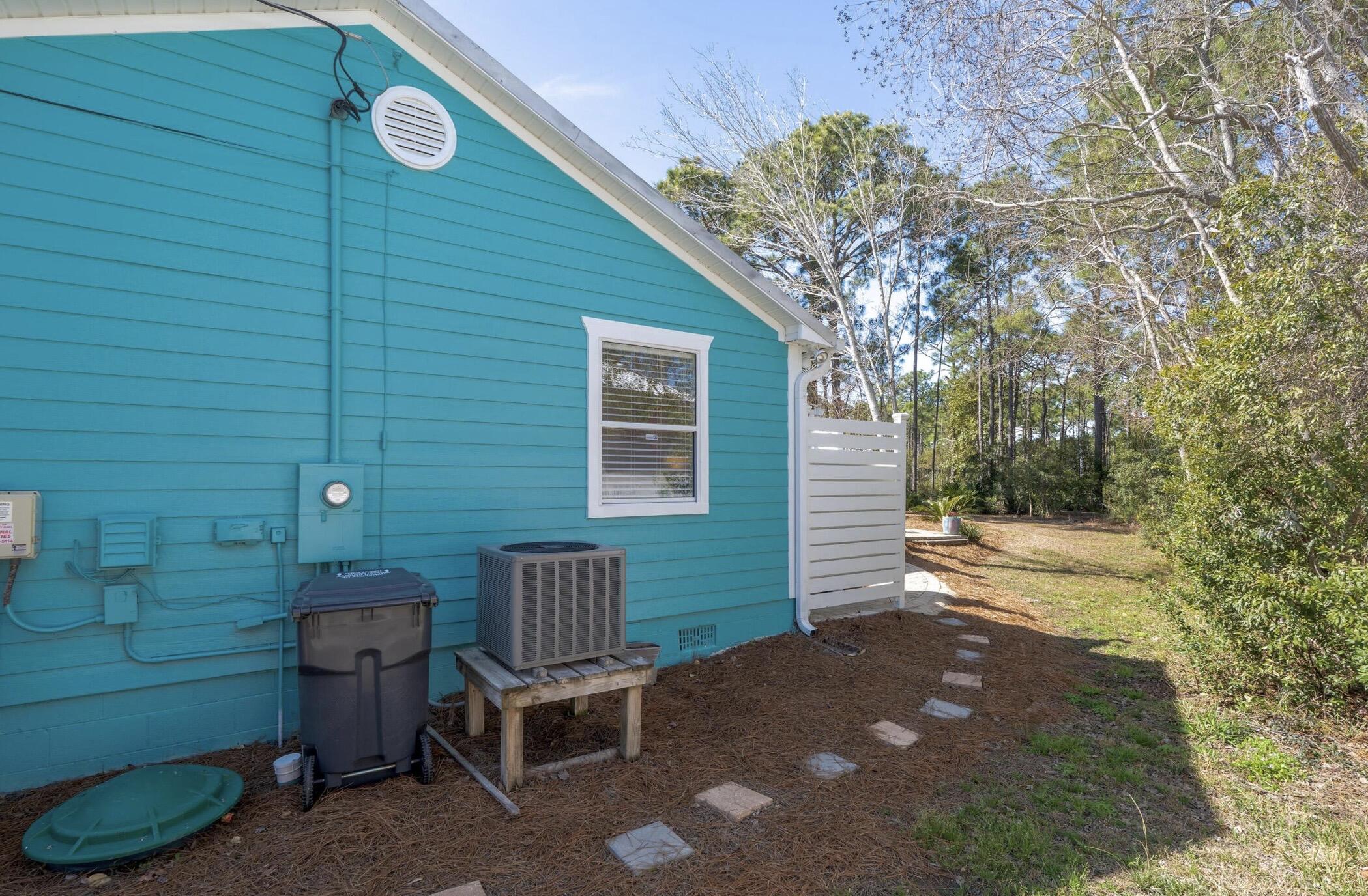 MONARCH ESTATES - Residential