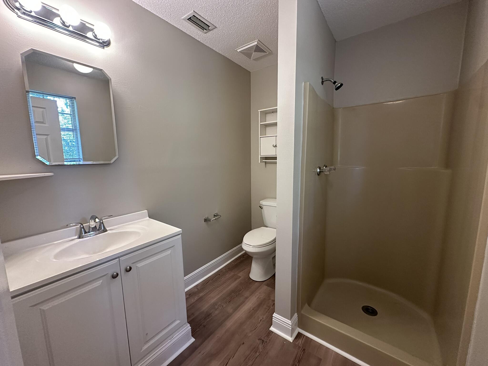AUBURN HEIGHTS - Residential