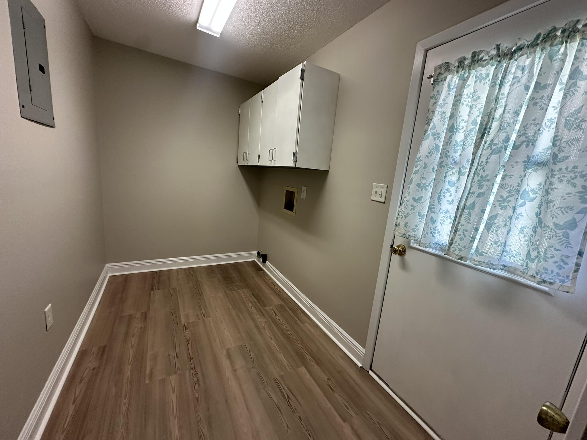 AUBURN HEIGHTS - Residential