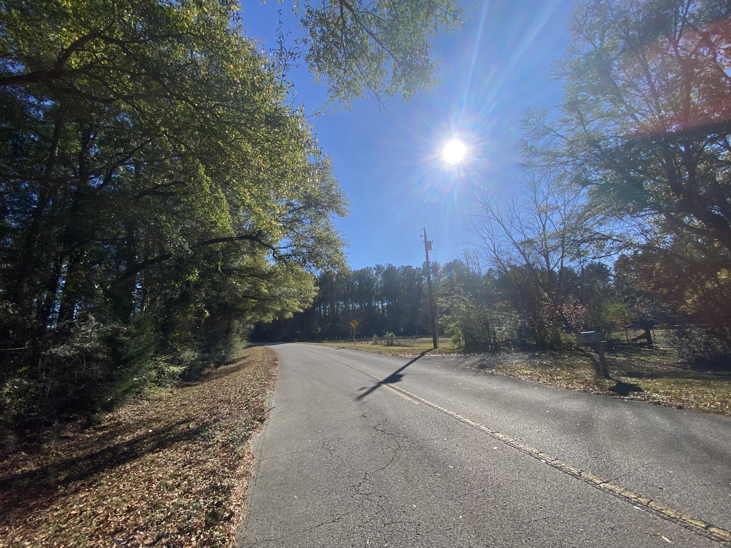 METES & BOUNDS - Land