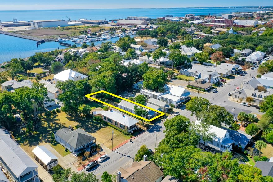 The subject property is an approximate 1,498-square foot, one-story building situated on an approximate .16-acre site and located at 511 East Government Street in Pensacola, Florida. The property is situated in the heart of downtown Pensacola, located in the Seville Square historic district, approximately 1/2 mile south of the Pensacola Civic Center and approximately one mile northeast of the Pensacola Blue Wahoos Stadium. The building consists of a remodeled historic residence that offers alternative uses, as it is zoned for a retail store, office, or single-family home. The interior currently features three private offices, a conference room, and a reception area. In addition, there is a kitchenette with full sink, refrigerator, cabinetry, and...