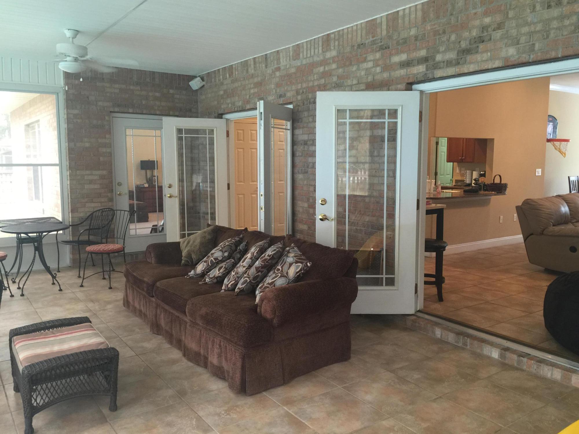 TIMBERLINE ESTATES - Residential Lease