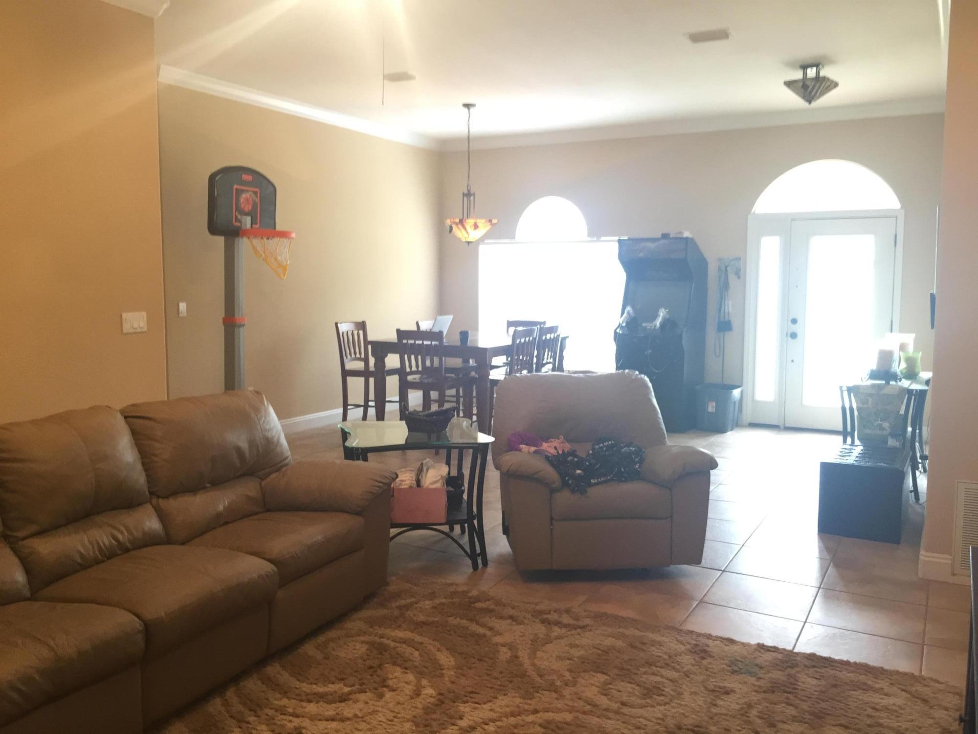 TIMBERLINE ESTATES - Residential Lease