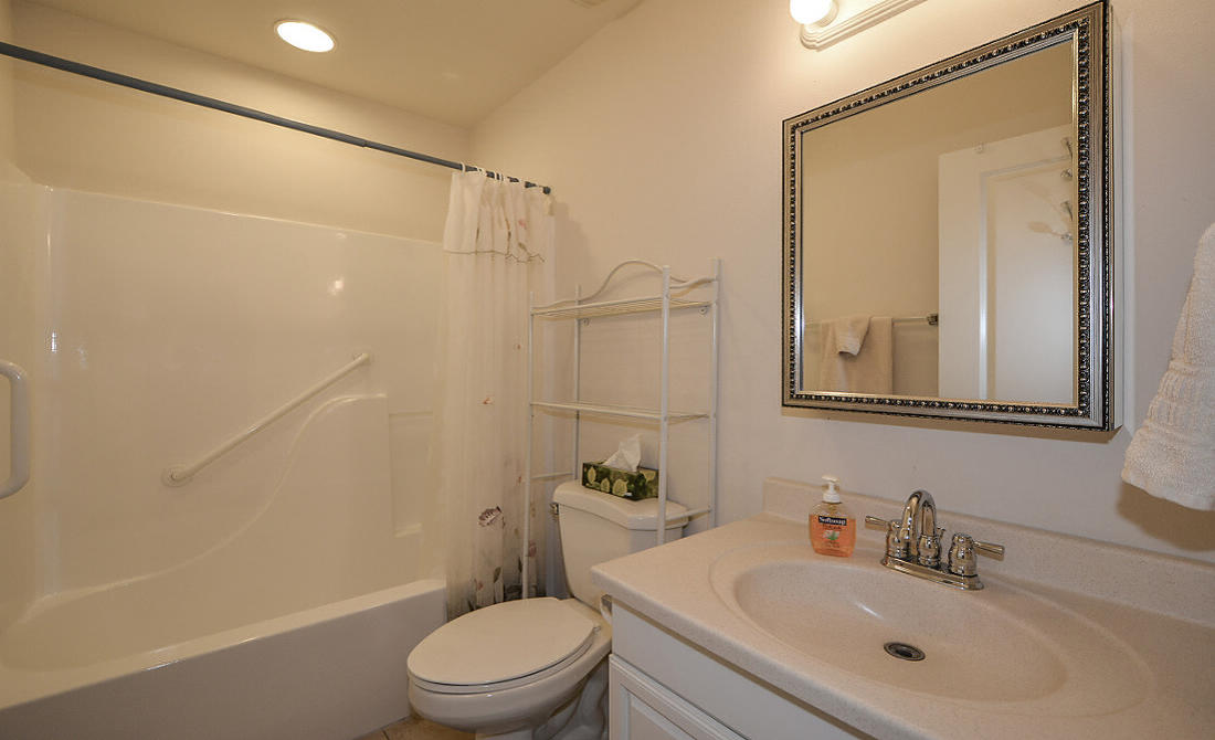 AUTUMN HEIGHTS - Residential