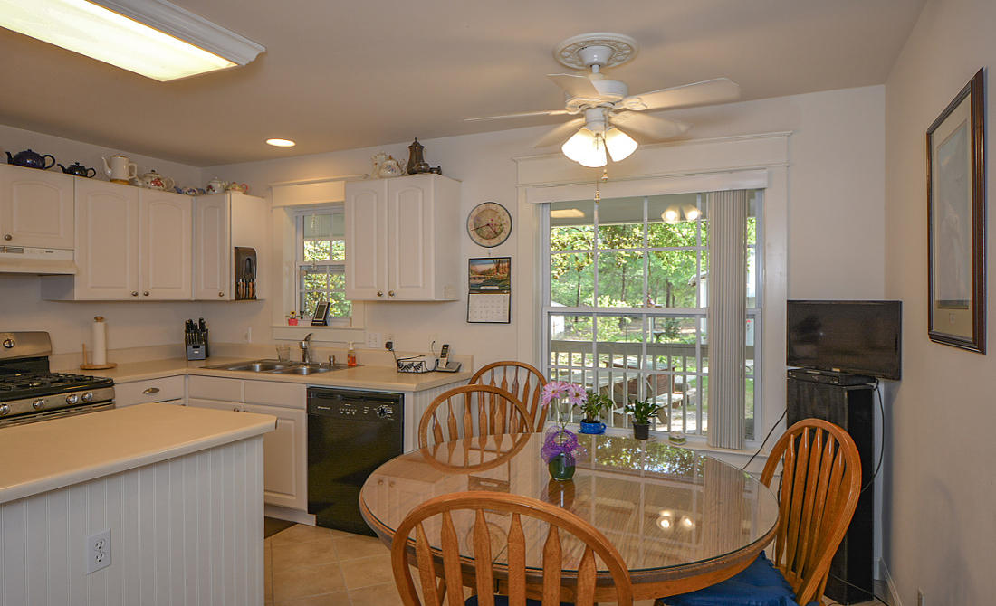 AUTUMN HEIGHTS - Residential