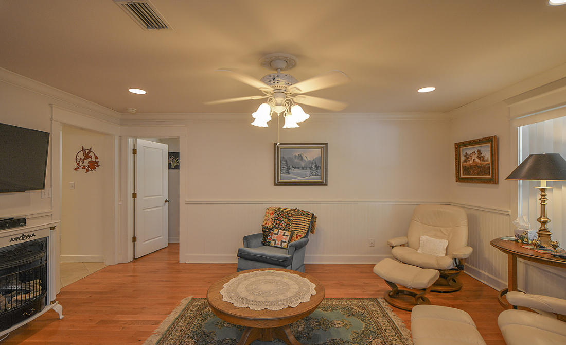 AUTUMN HEIGHTS - Residential