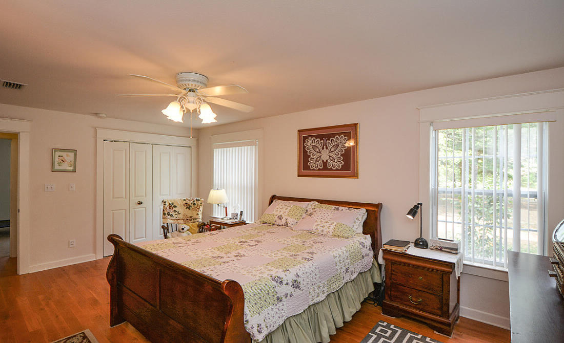 AUTUMN HEIGHTS - Residential