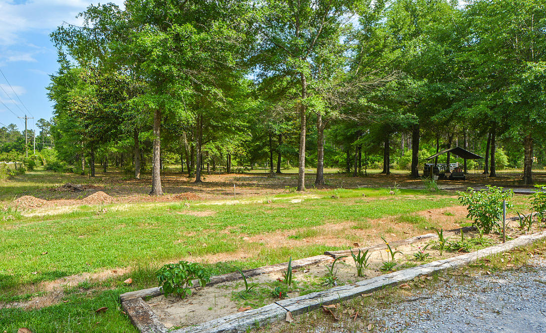 AUTUMN HEIGHTS - Residential