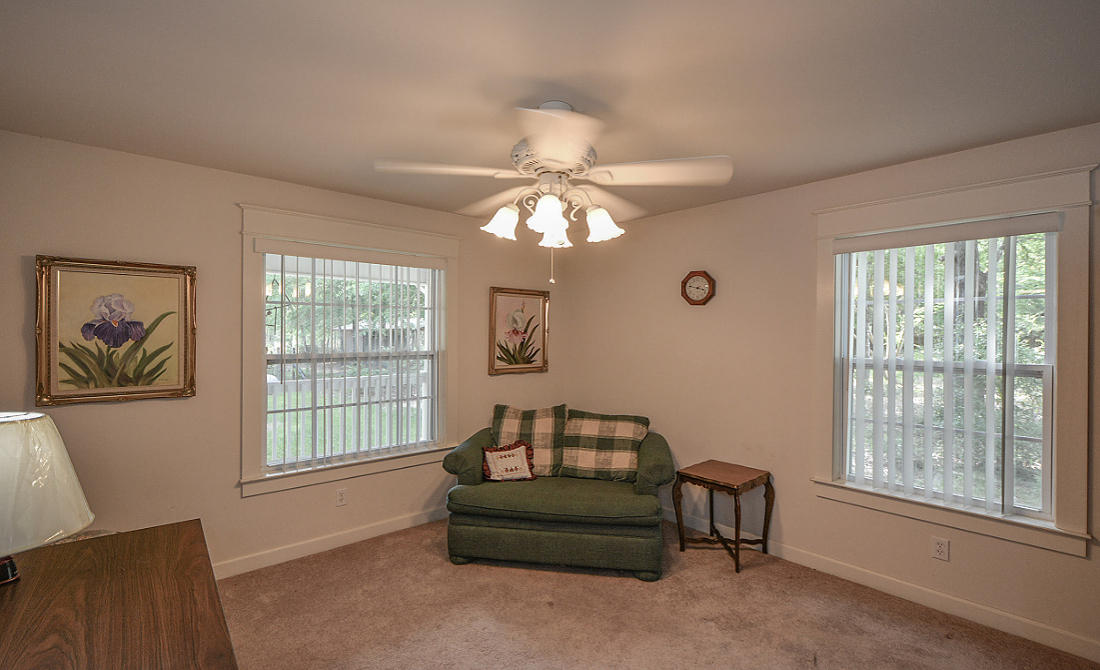 AUTUMN HEIGHTS - Residential