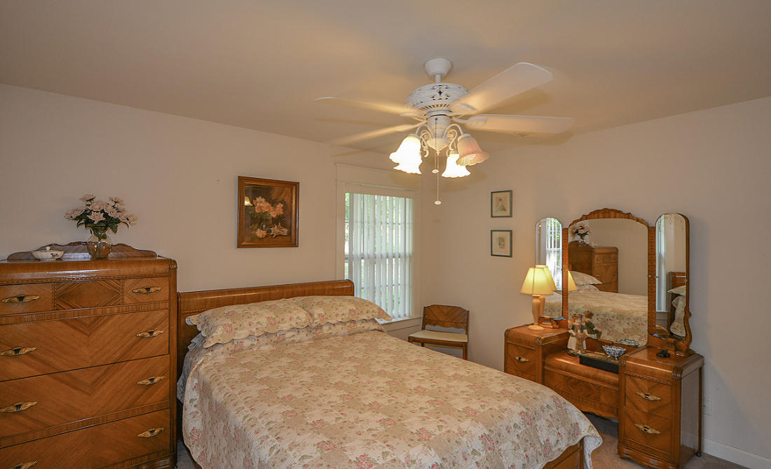 AUTUMN HEIGHTS - Residential