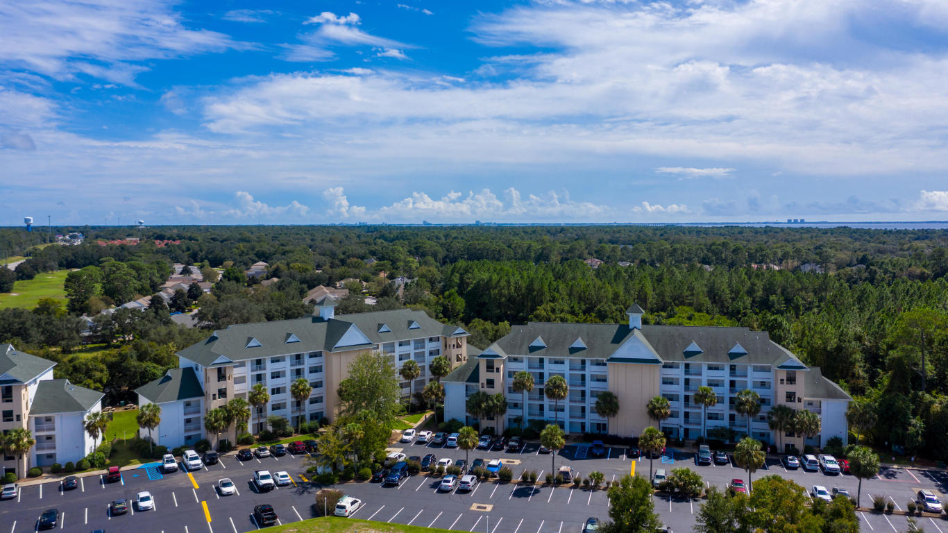 THE FLORIDA CLUB - Residential