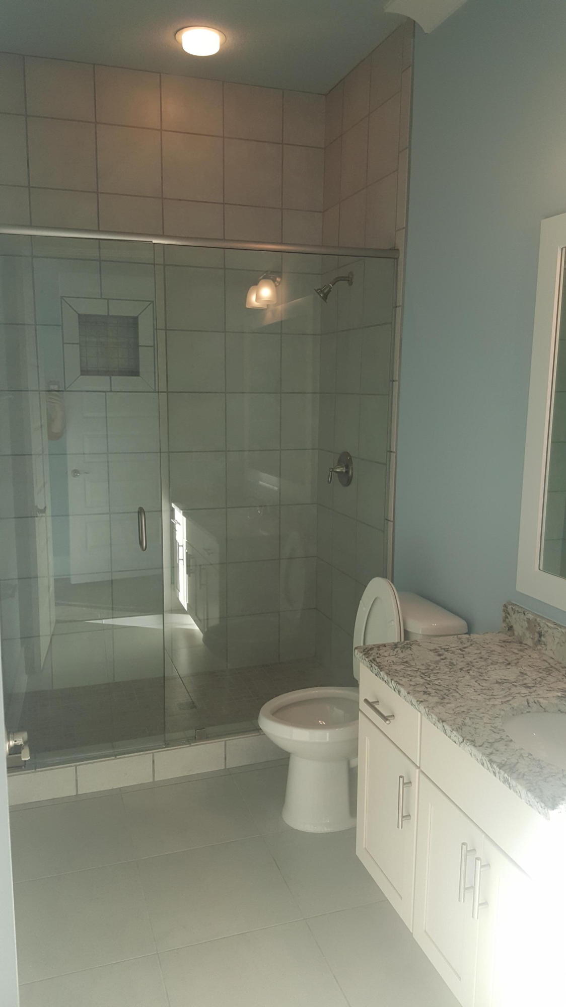 BY THE SEA - Residential