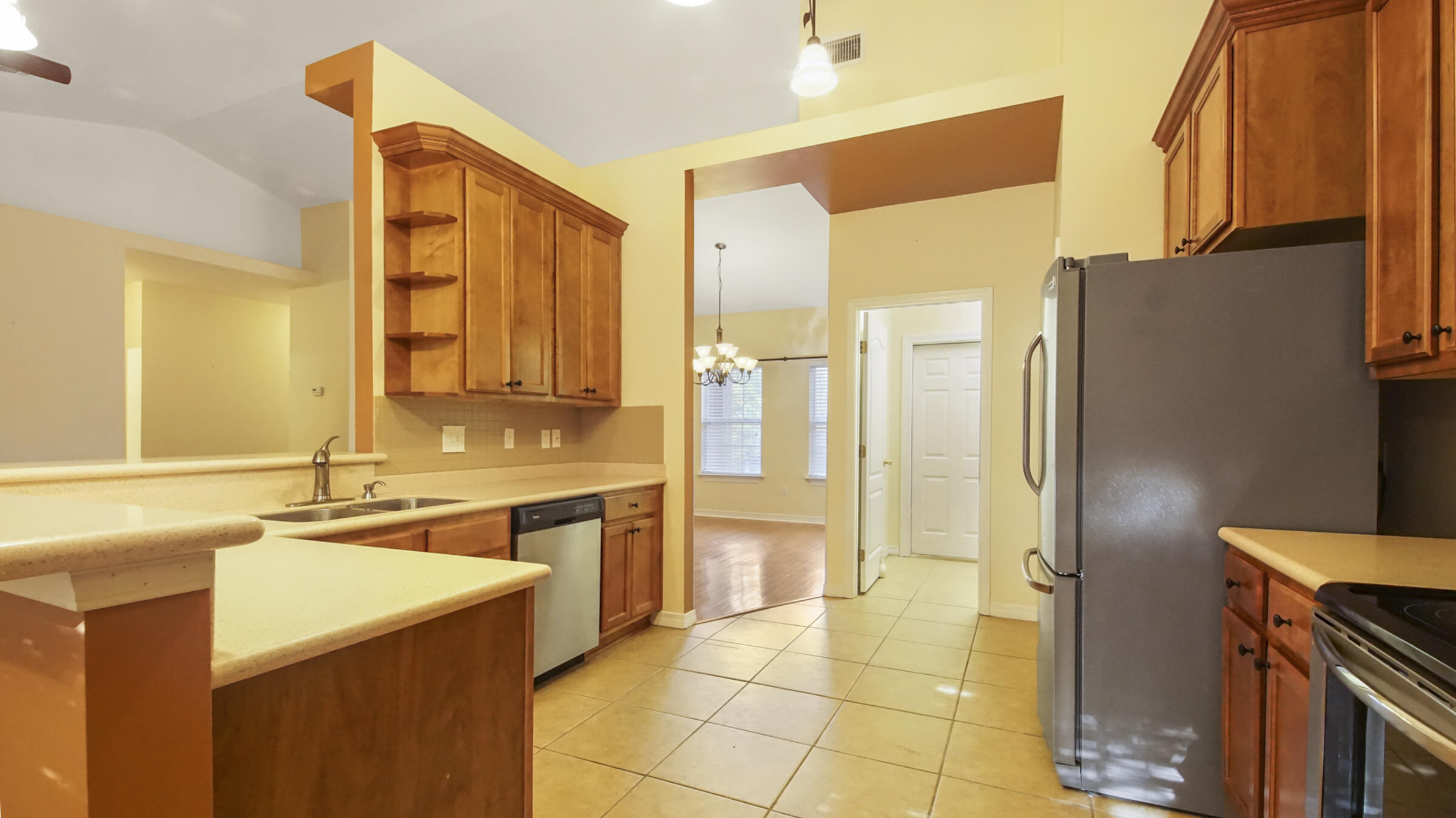 MAGNOLIA LAKE ESTATES PH 2 - Residential