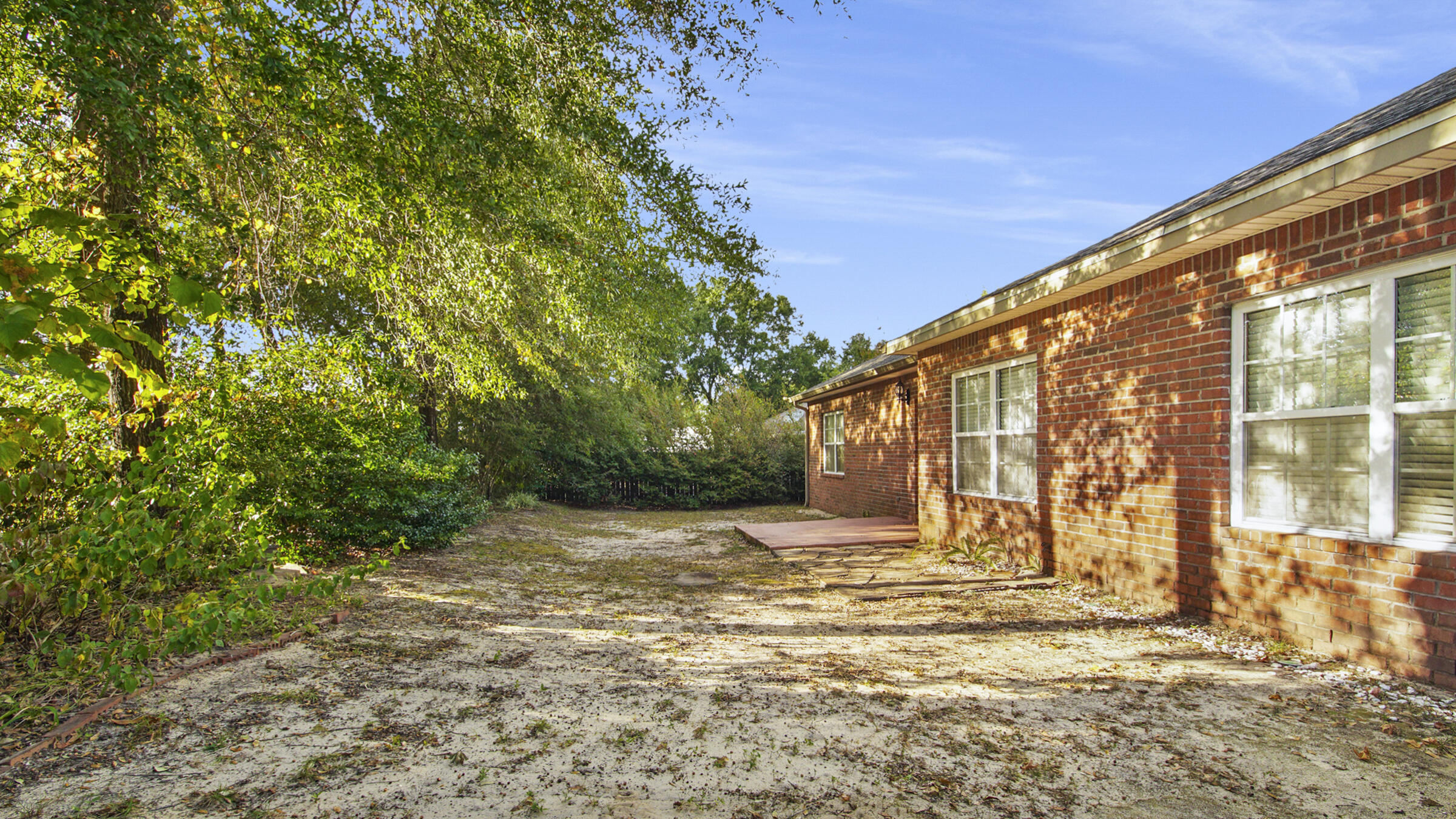 MAGNOLIA LAKE ESTATES PH 2 - Residential