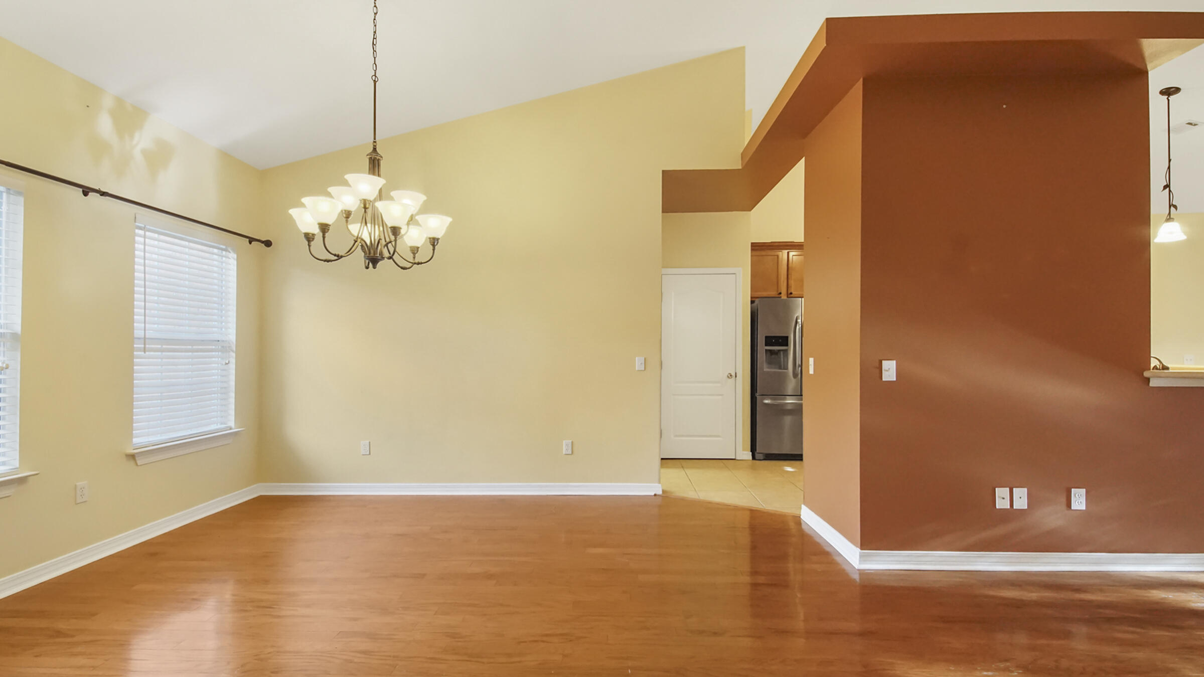 MAGNOLIA LAKE ESTATES PH 2 - Residential