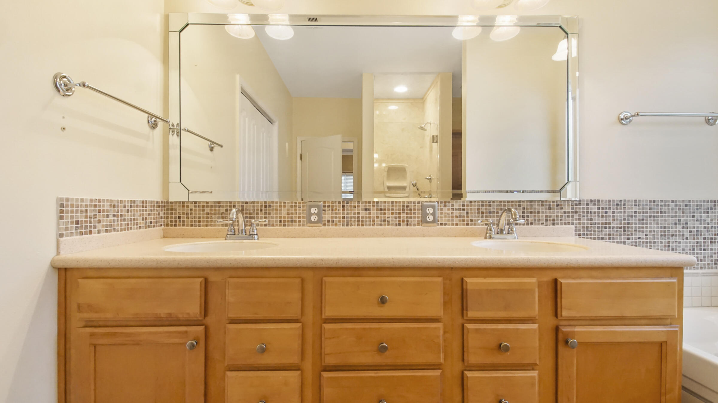 MAGNOLIA LAKE ESTATES PH 2 - Residential