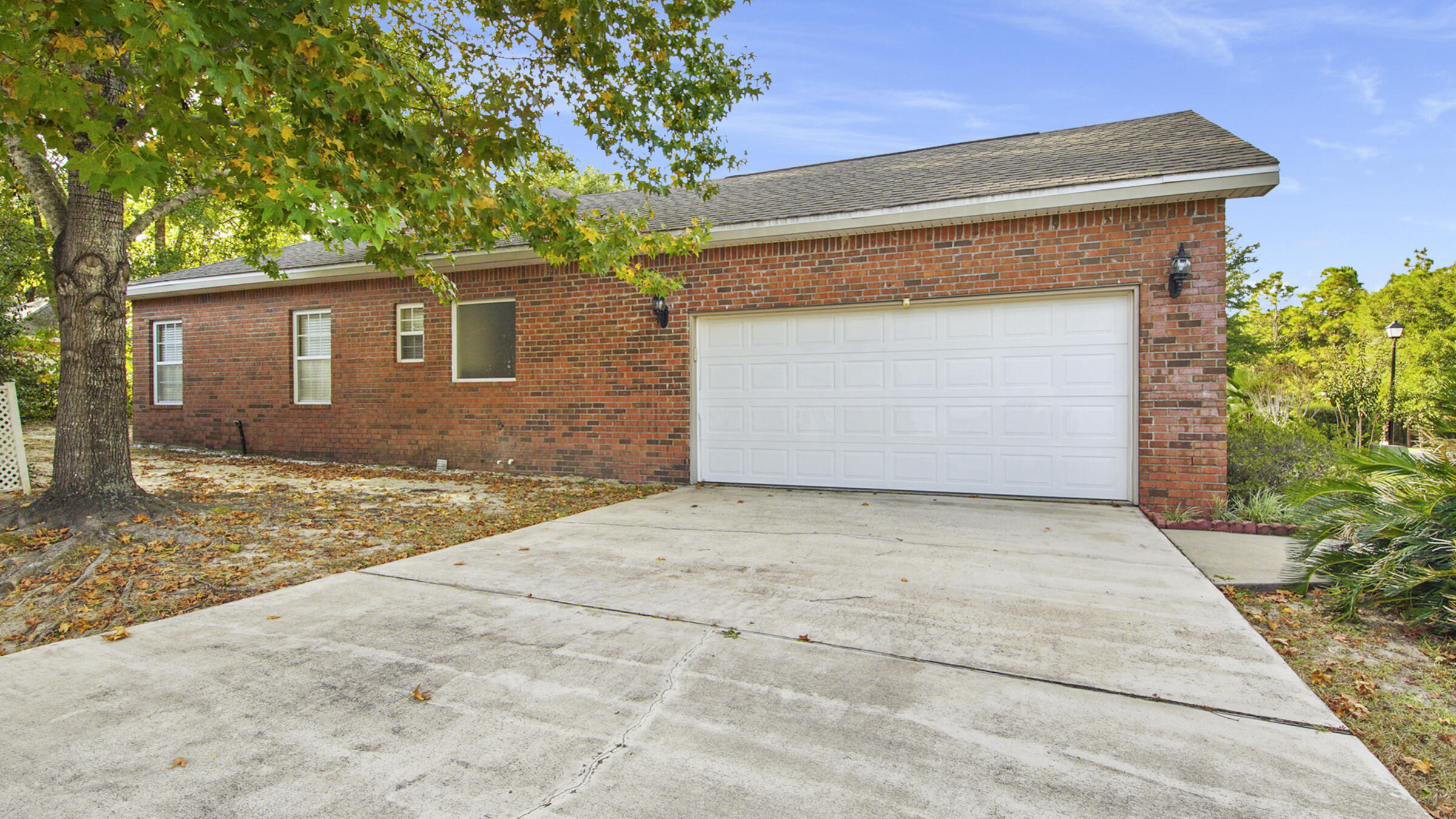 MAGNOLIA LAKE ESTATES PH 2 - Residential