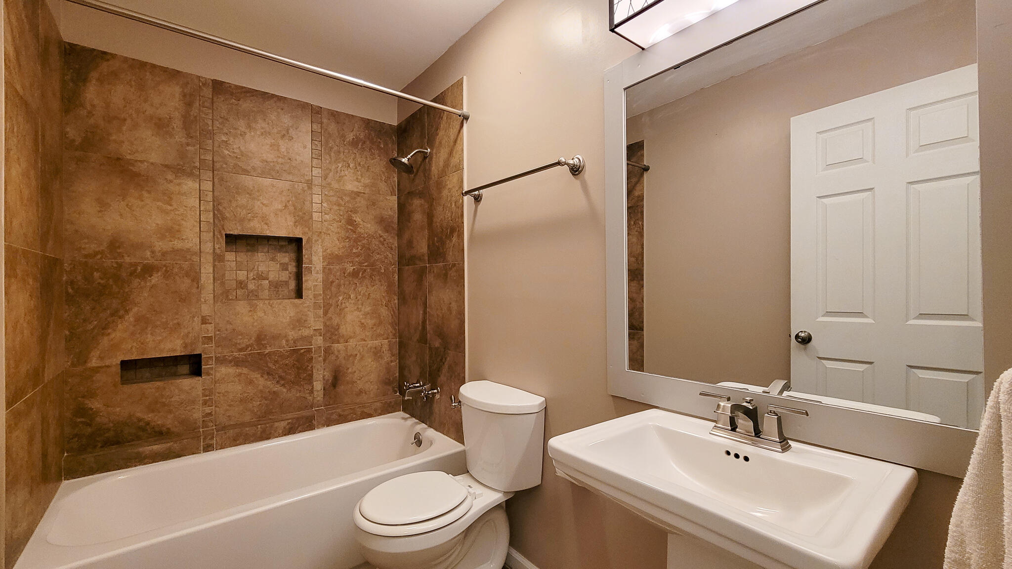 HIDDEN TRAILS PH 1 - Residential