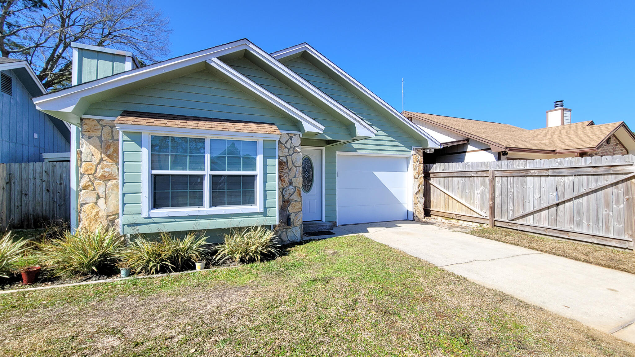 HIDDEN TRAILS PH 1 - Residential